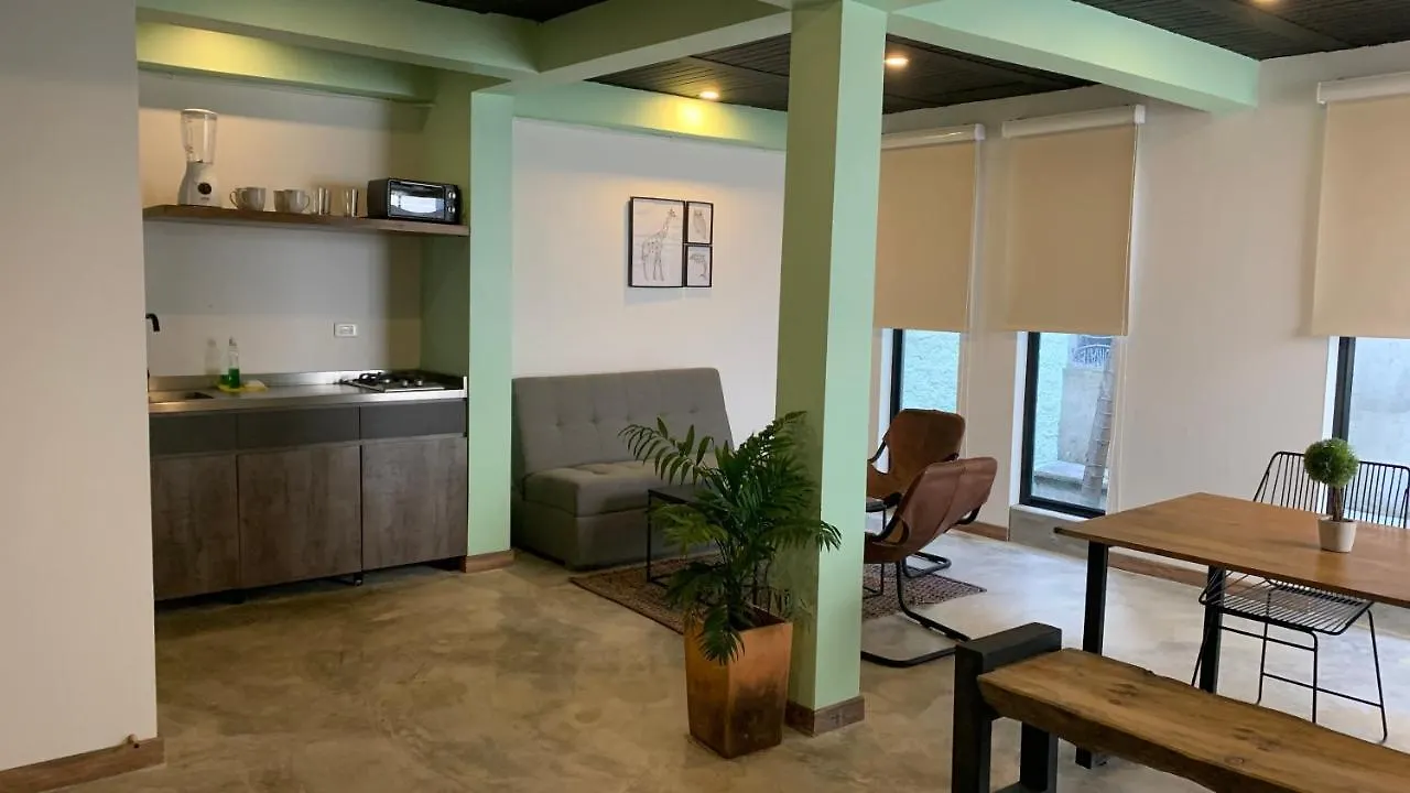 Soy Local Primavera Medellín Appart hôtel